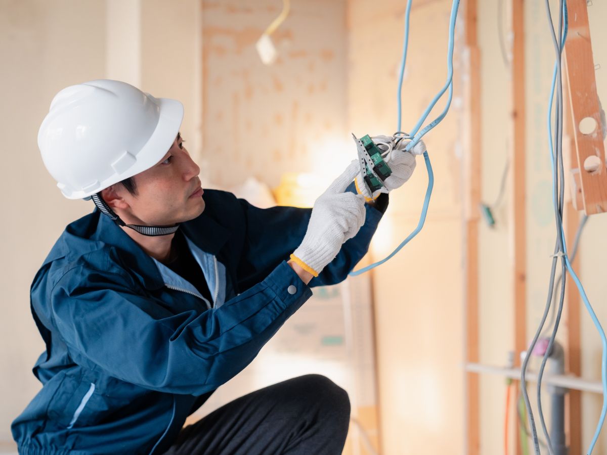 How Electrical Estimating Software Improves Accuracy & Reduces Errors